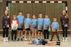 Team-Die-Handballkanonen mit den Coaches Eva & Laura